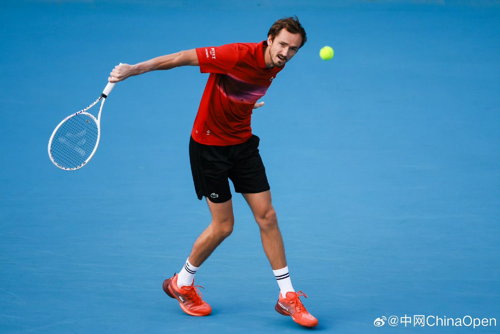 ATP总决赛翻盘温网，梅德韦杰夫刷新纪录